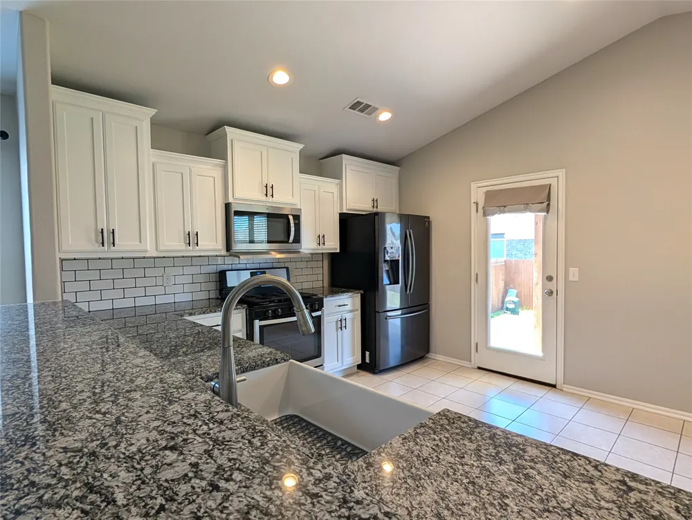 8702 S 254th EastAvenue Broken Arrow, OK 74014