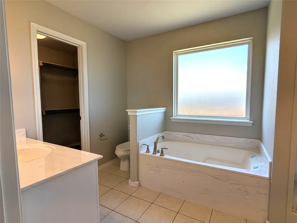 8702 S 254th EastAvenue Broken Arrow, OK 74014