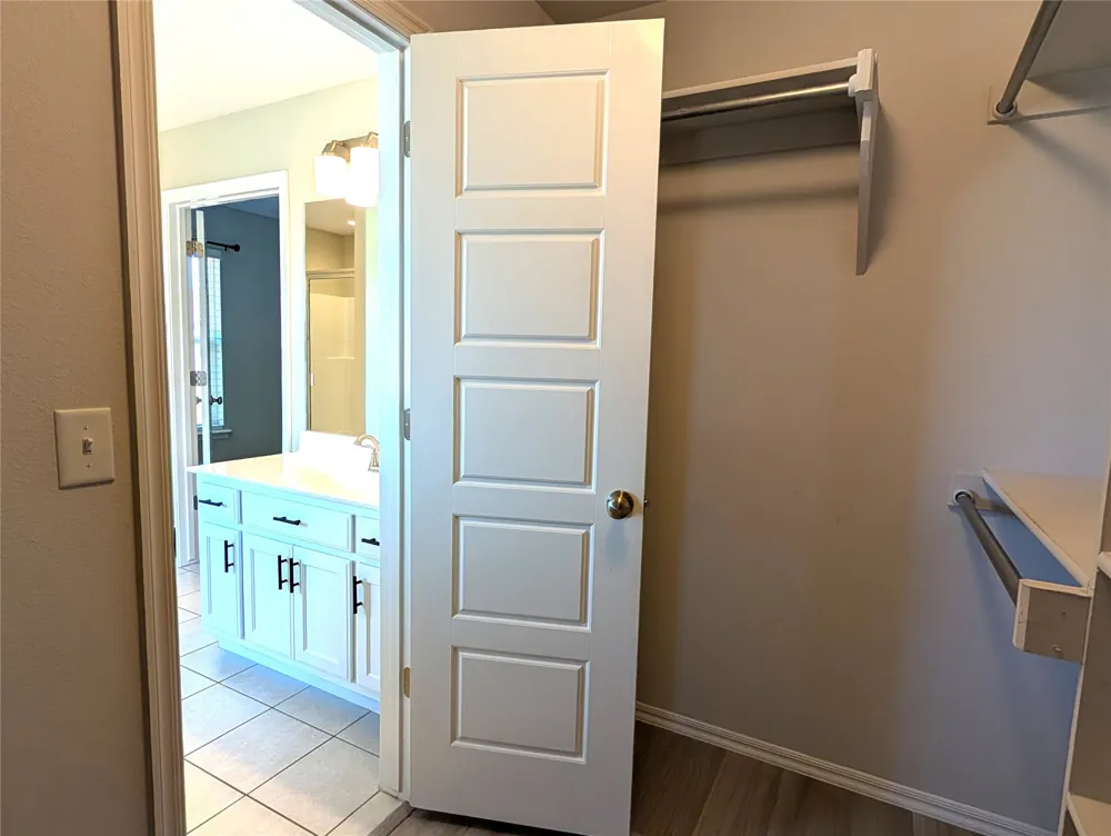 8702 S 254th EastAvenue Broken Arrow, OK 74014