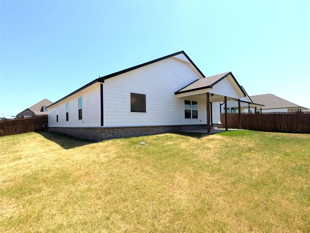 8702 S 254th EastAvenue Broken Arrow, OK 74014