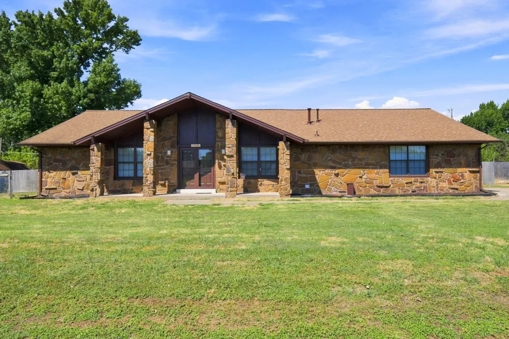 17426 S 91st East EastAvenue Bixby, OK 74008