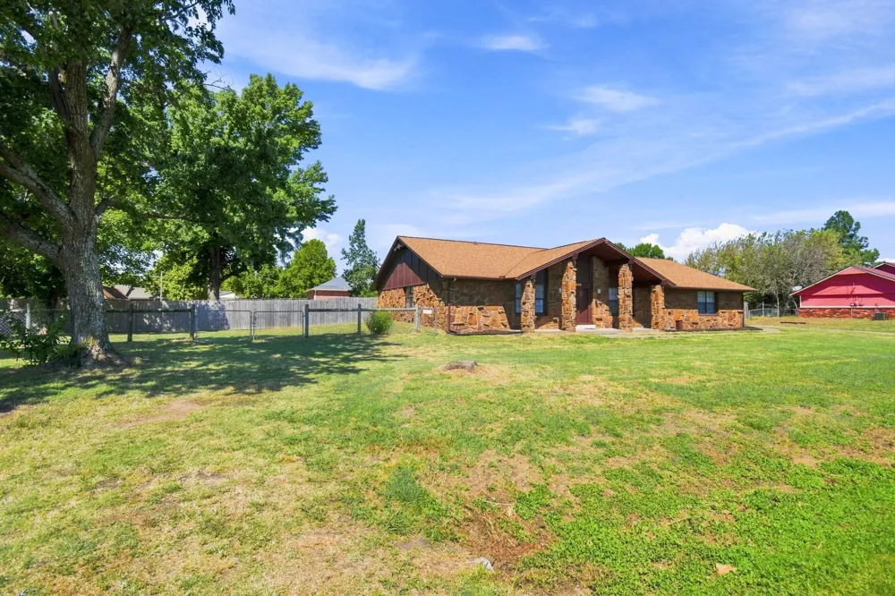 17426 S 91st East EastAvenue Bixby, OK 74008