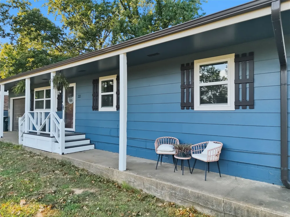 321 Mockingbird Sallisaw, OK 74955