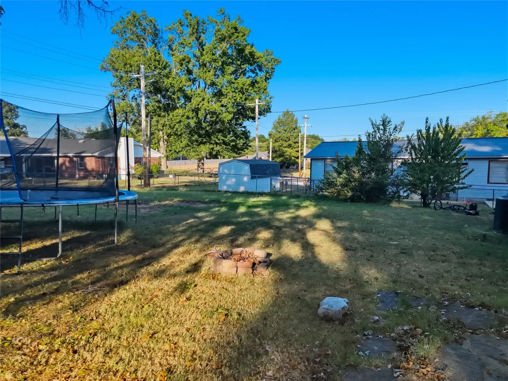 321 Mockingbird Sallisaw, OK 74955