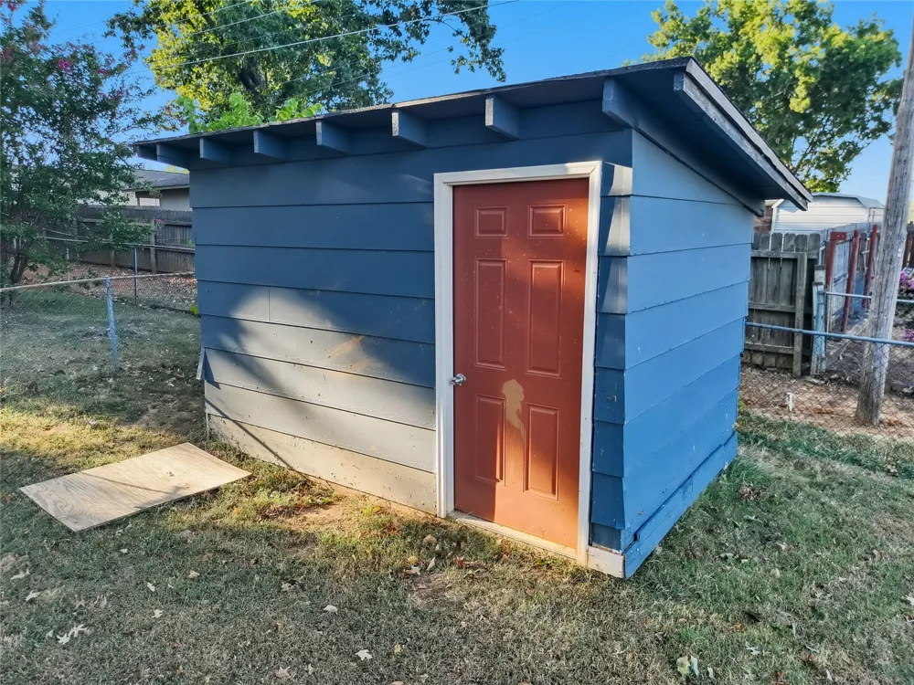 321 Mockingbird Sallisaw, OK 74955
