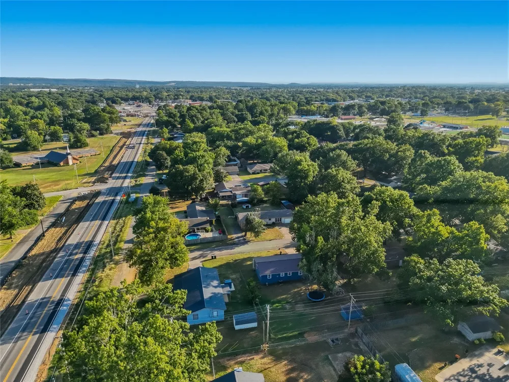 321 Mockingbird Sallisaw, OK 74955
