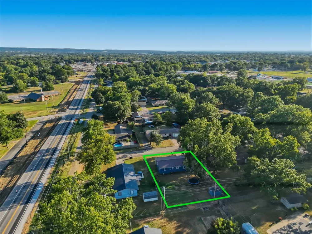 321 Mockingbird Sallisaw, OK 74955