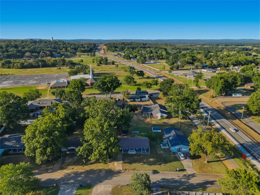 321 Mockingbird Sallisaw, OK 74955