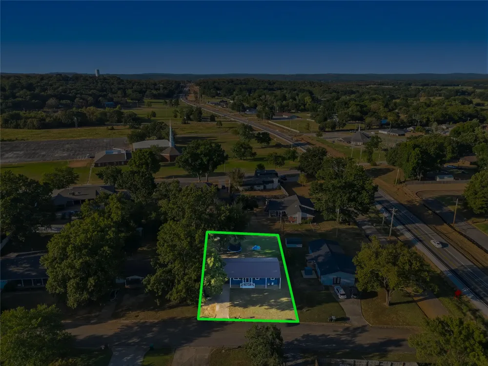 321 Mockingbird Sallisaw, OK 74955