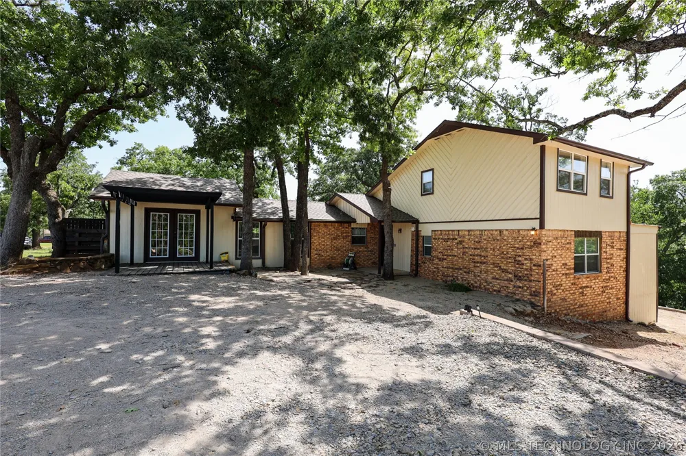 3850 Broken Arrow Sulphur, OK 73086
