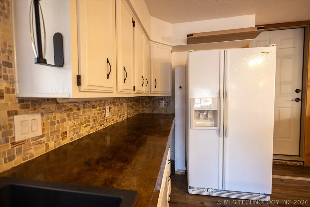 3850 Broken Arrow Sulphur, OK 73086