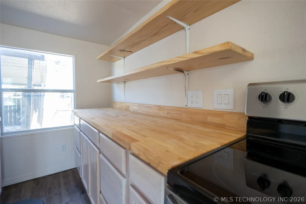 3850 Broken Arrow Sulphur, OK 73086