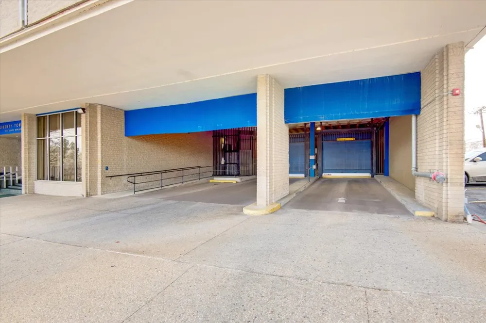 1502 S Boulder Avenue #14K Tulsa, OK 74119
