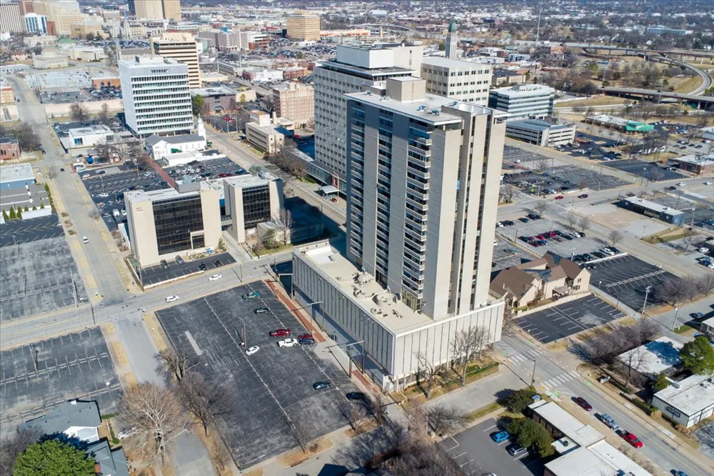 1502 S Boulder Avenue #14K Tulsa, OK 74119