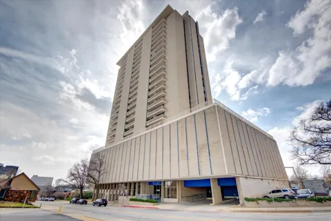 1502 S Boulder Avenue #14K
