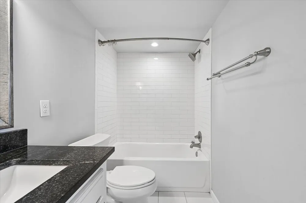 1502 S Boulder Avenue #14K Tulsa, OK 74119