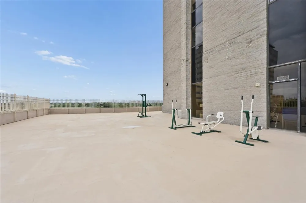 1502 S Boulder Avenue #14K Tulsa, OK 74119