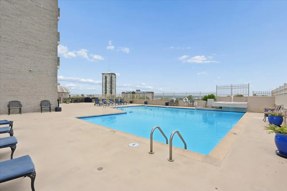 1502 S Boulder Avenue #14K Tulsa, OK 74119