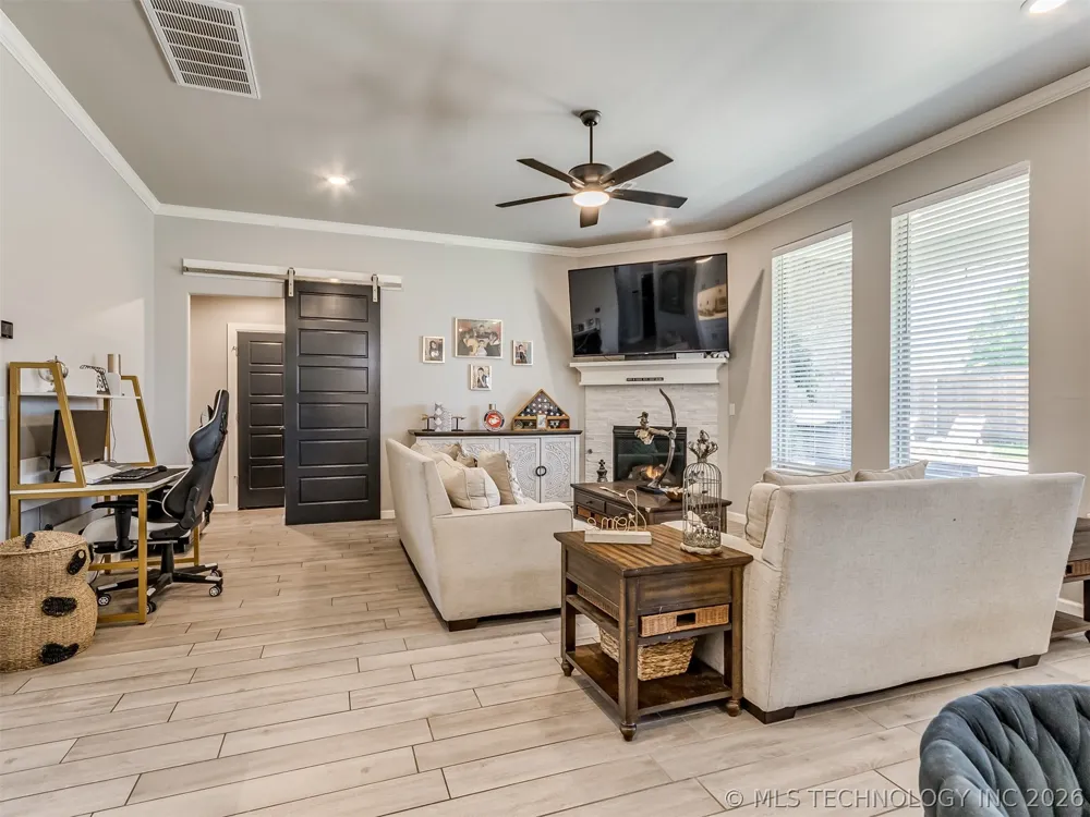 912 E Fulton Court Broken Arrow, OK 74012