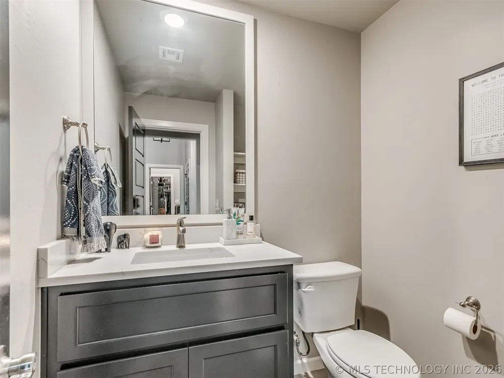 912 E Fulton Court Broken Arrow, OK 74012