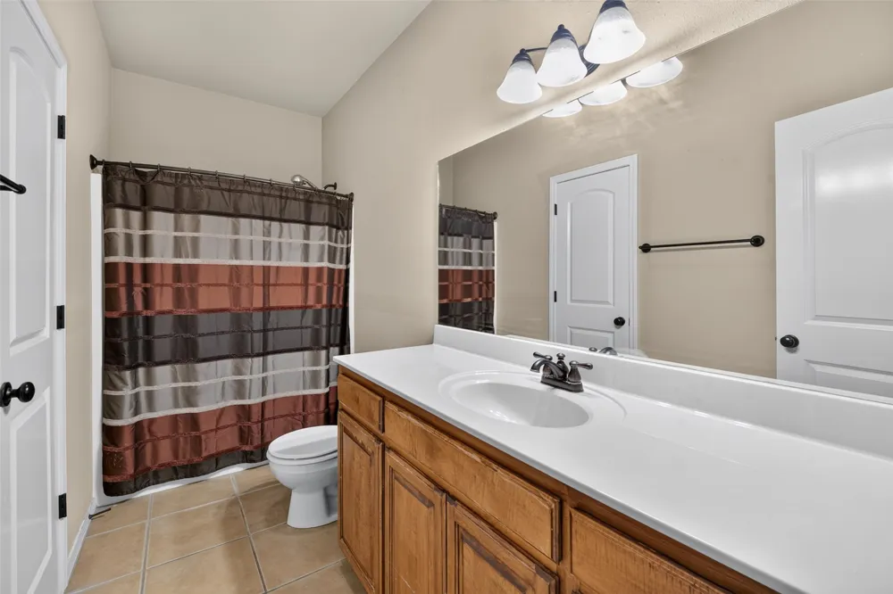 4604 Narcissus Avenue Broken Arrow, OK 74012