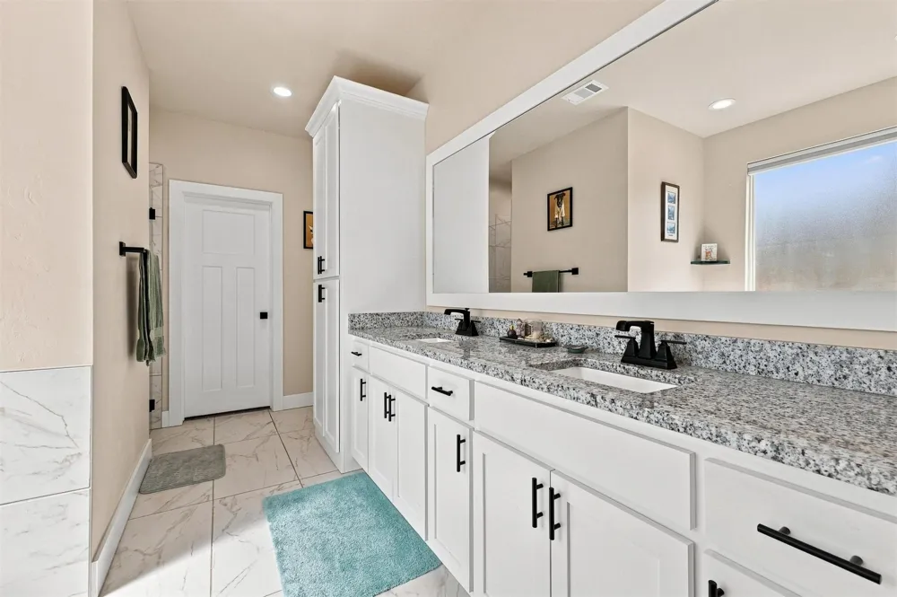 6953 River Oak Kingston, OK 73439