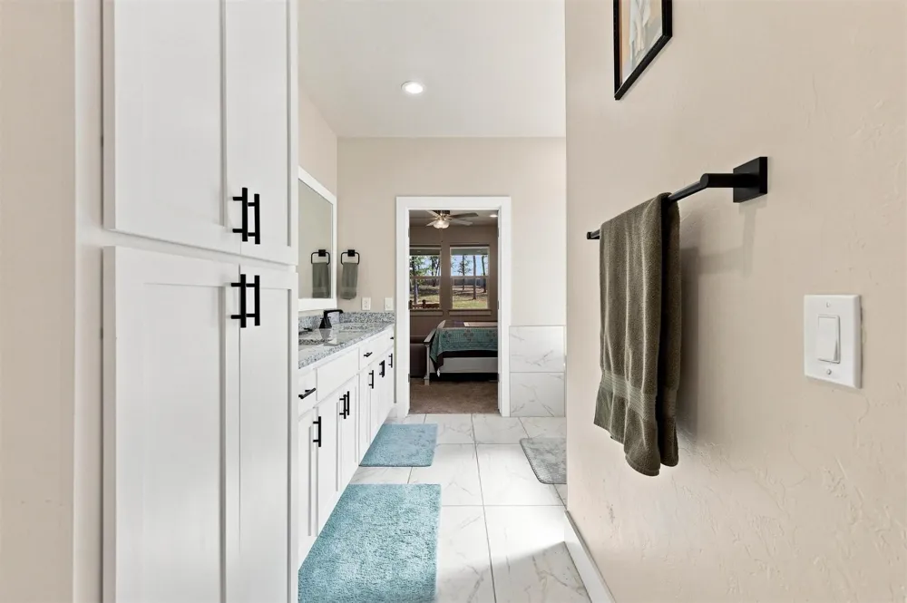 6953 River Oak Kingston, OK 73439