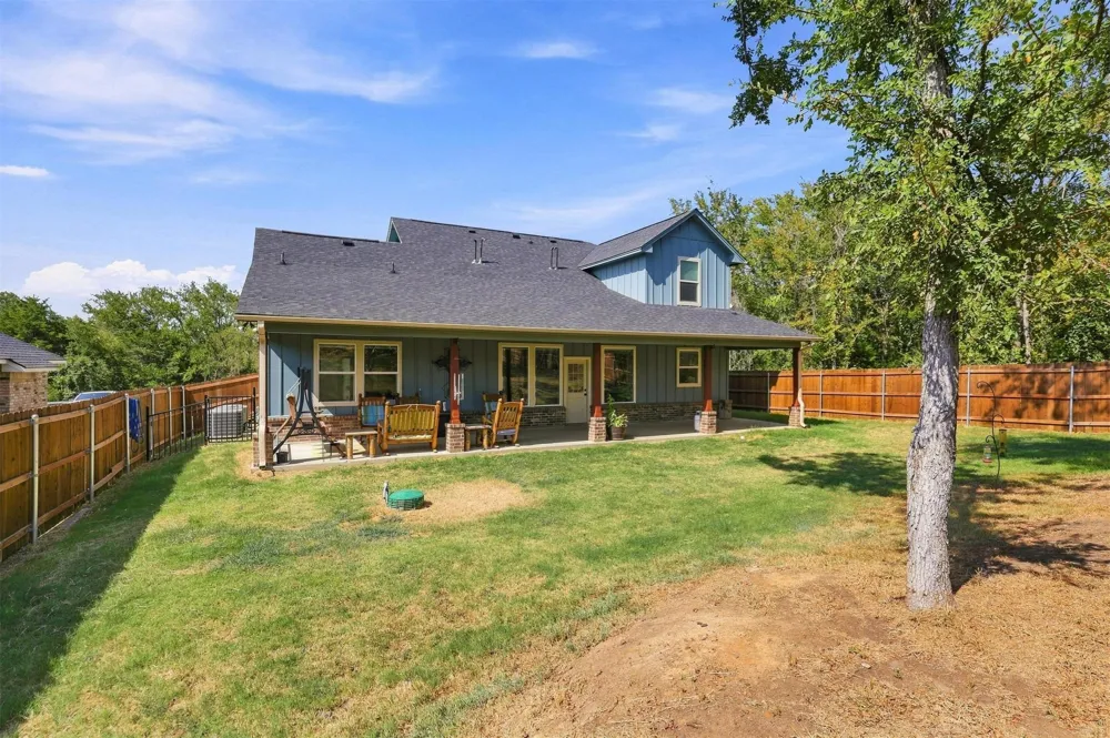 6953 River Oak Kingston, OK 73439
