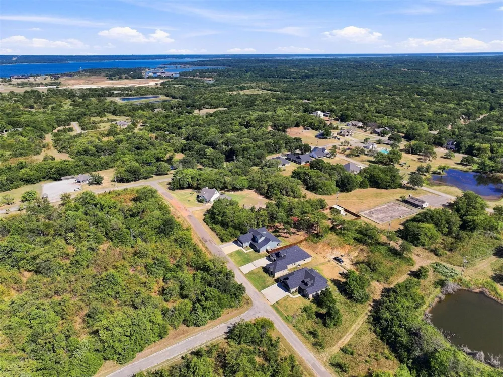 6953 River Oak Kingston, OK 73439