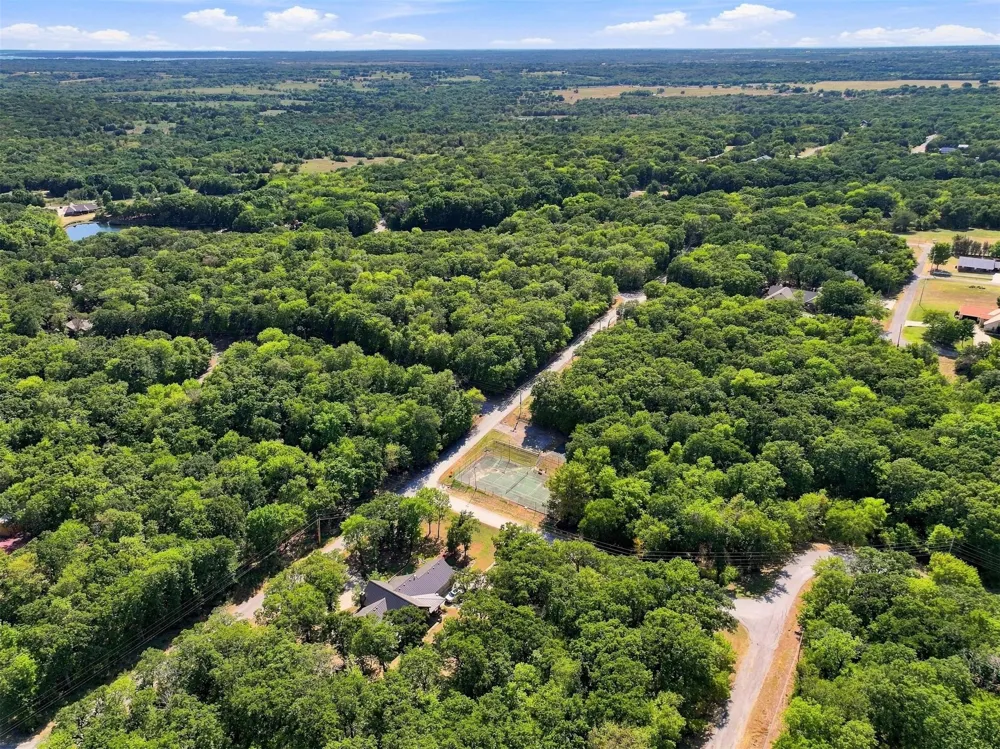 6953 River Oak Kingston, OK 73439