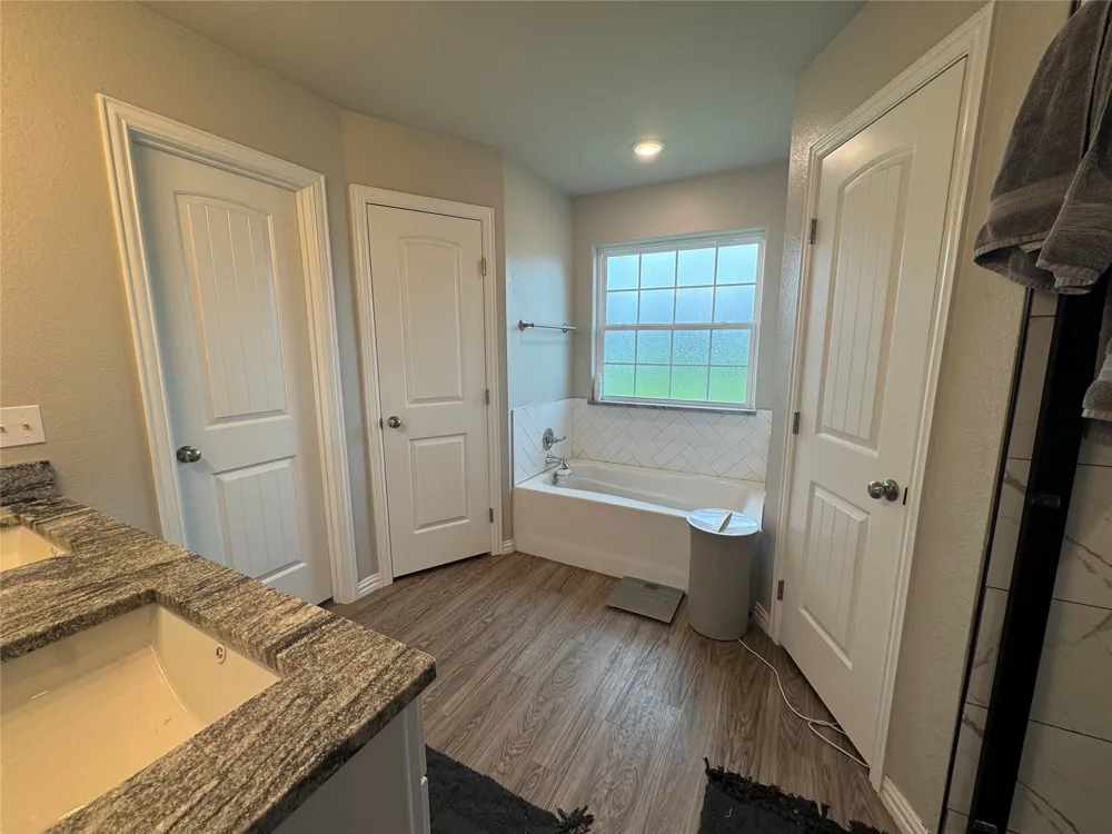 15943 Sunflower Lane Madill, OK 73446