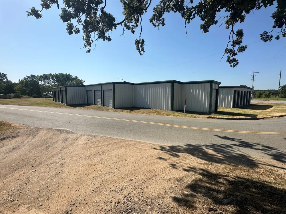 959 E Highway 3 Lane, OK 74555