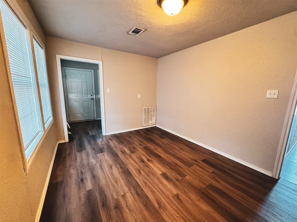 1422 Baltimore Street Durant, OK 74701