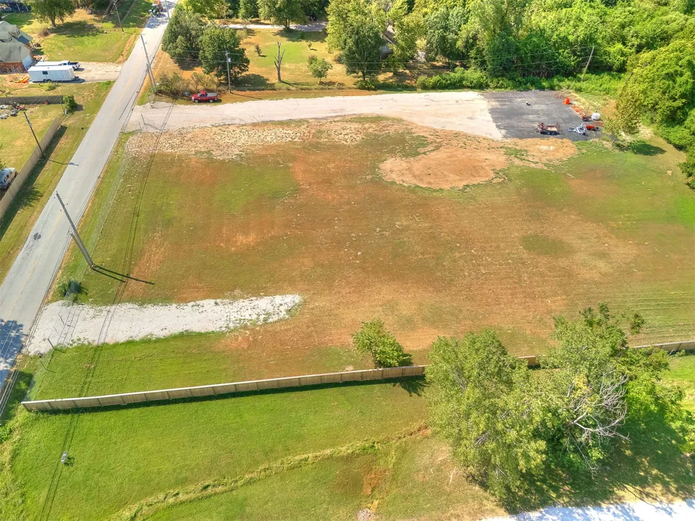 S 273rd EastAvenue Broken Arrow, OK 74014