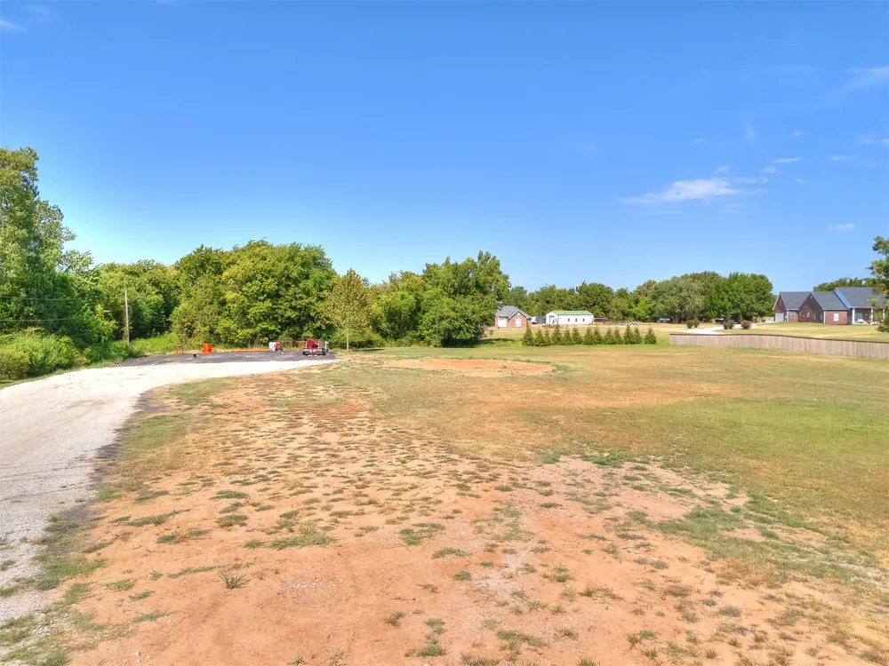 S 273rd EastAvenue Broken Arrow, OK 74014