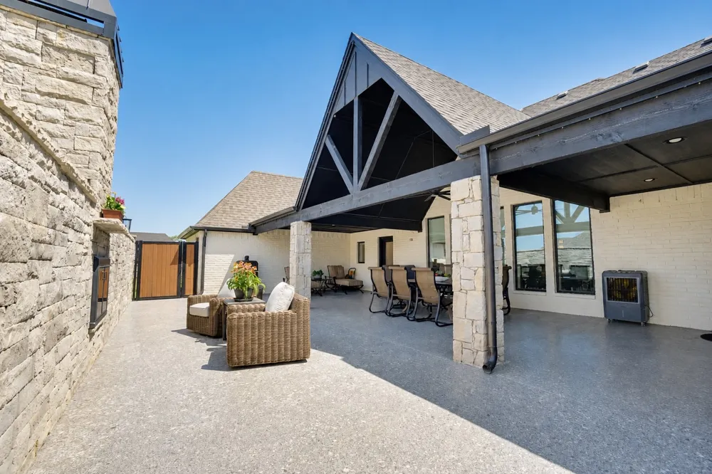 5876 Meadows Ridge Road Owasso, OK 74055
