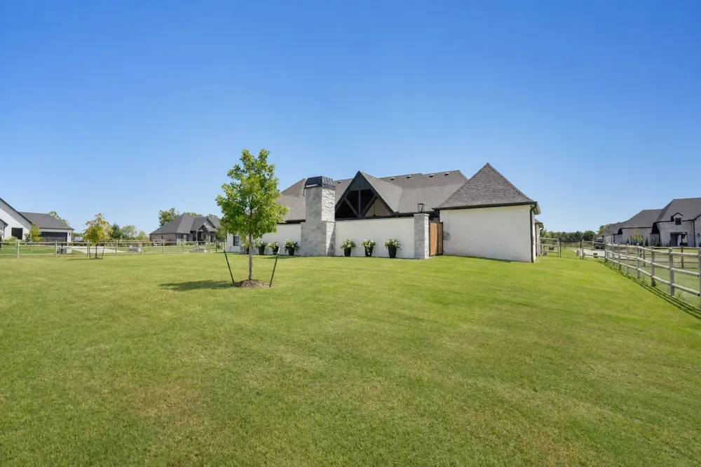 5876 Meadows Ridge Road Owasso, OK 74055