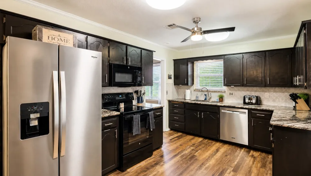 2701 E Dallas Street Broken Arrow, OK 74014