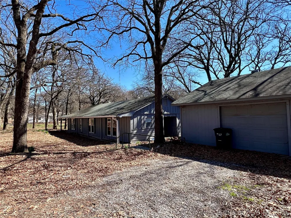 11337 Johnson Drive Kingston, OK 73439