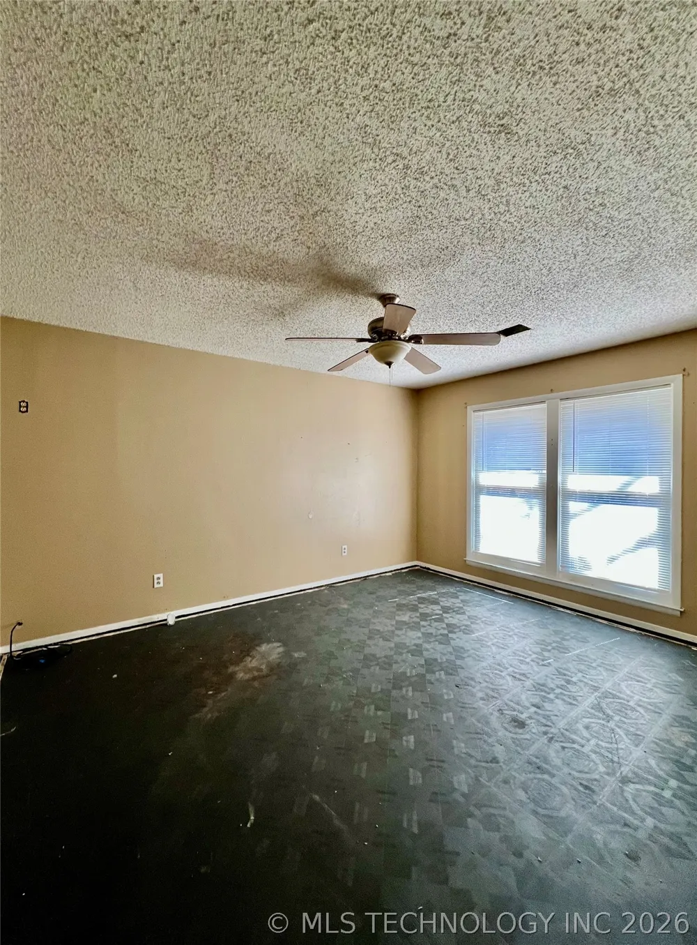 11337 Johnson Drive Kingston, OK 73439