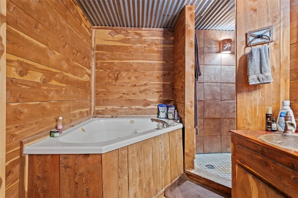 4124 Salerno Lane Marietta, OK 73448