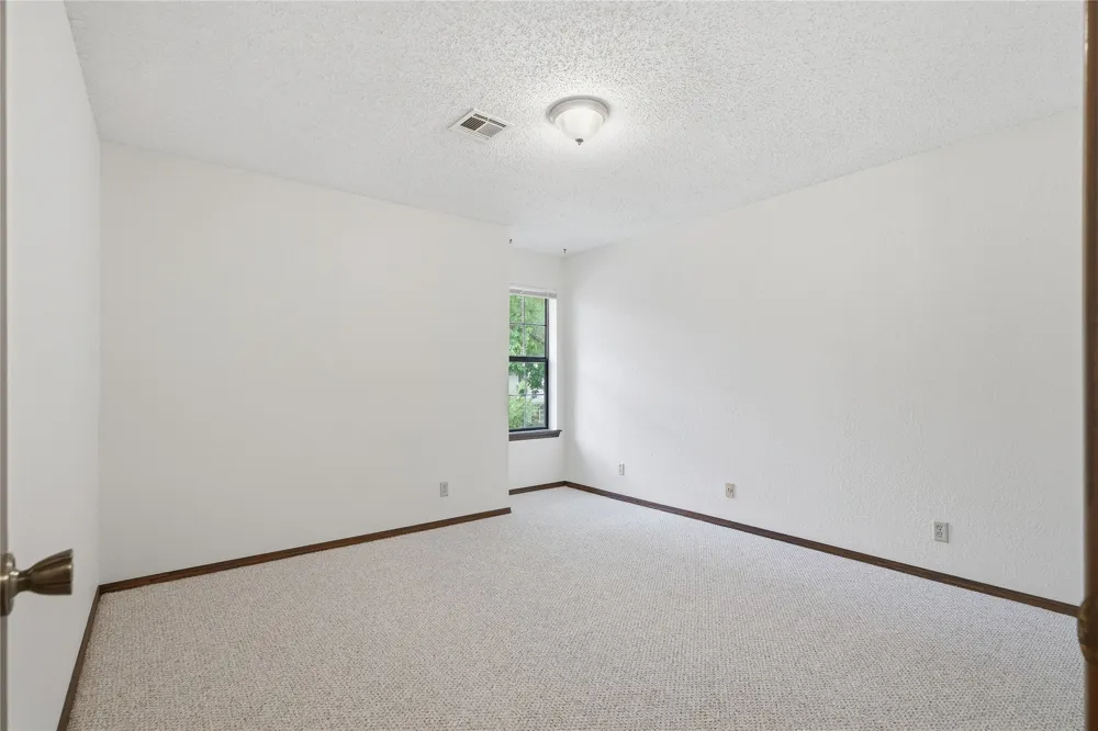 2842 E 90th Street #902 Tulsa, OK 74137
