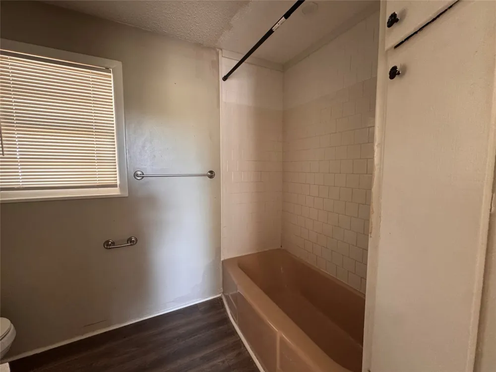1314 2nd Durant, OK 74701