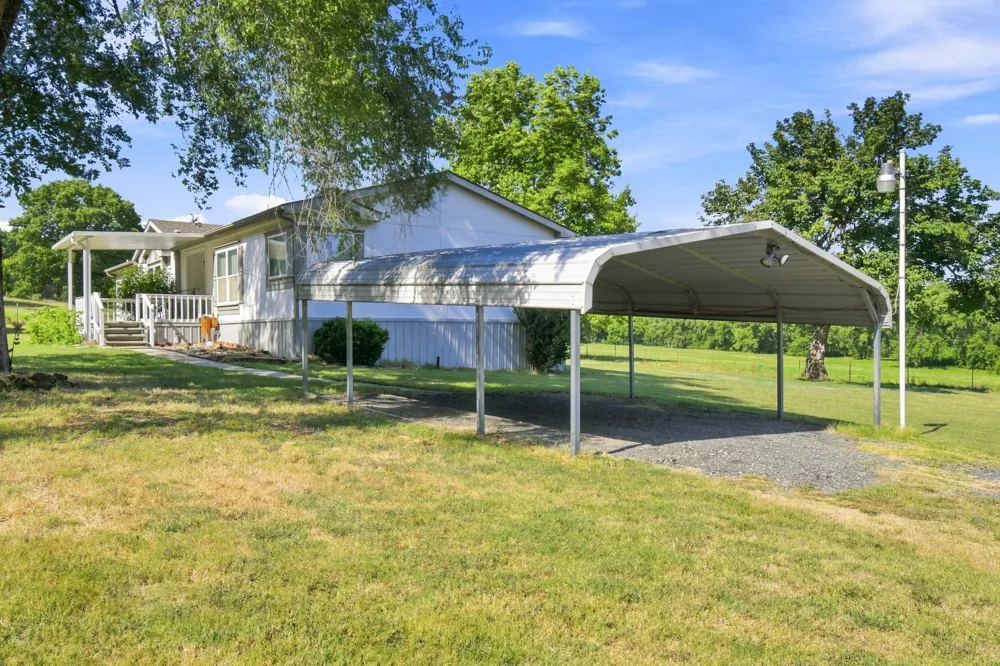 20249 W Archer Street Sand Springs, OK 74063