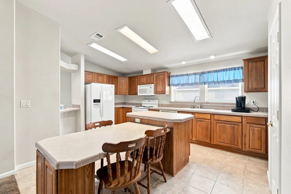 20249 W Archer Street Sand Springs, OK 74063