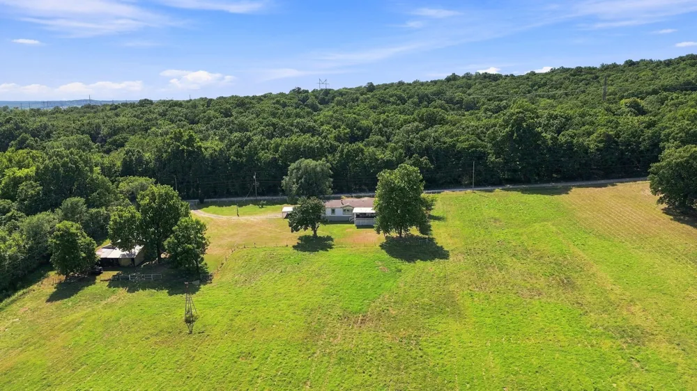 20249 W Archer Street Sand Springs, OK 74063