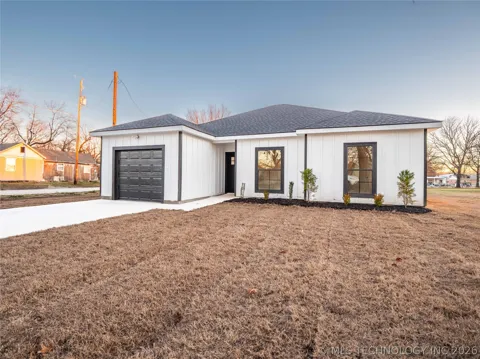 200 Townsend Avenue