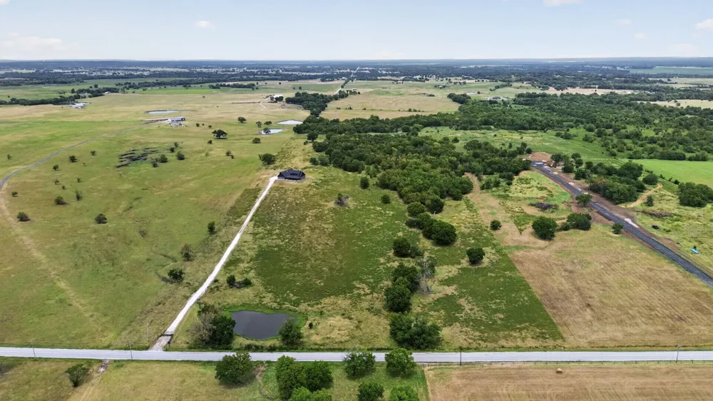 33715 E 111th Street S Coweta, OK 74429