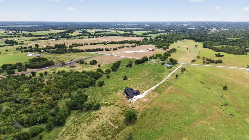 33715 E 111th Street S Coweta, OK 74429