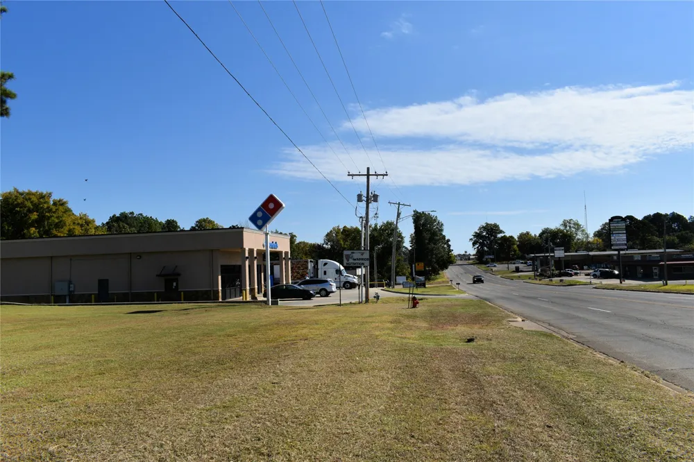 2017 E Washington Street Idabel, OK 74745